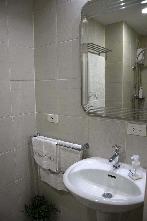 Jazz Makati Luxury Apartment Manila Kültér fotó